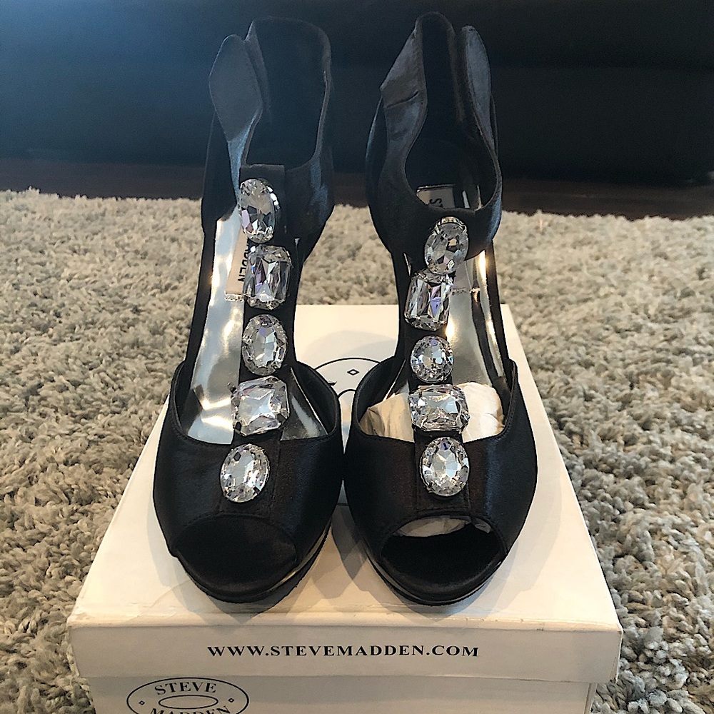 Steve Madden Women’s Sz 7.5 Heels